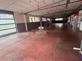 Plus de détails pour 2 Avenue Des Pyrénées, Villenave-d'Ornon - Local commercial à louer