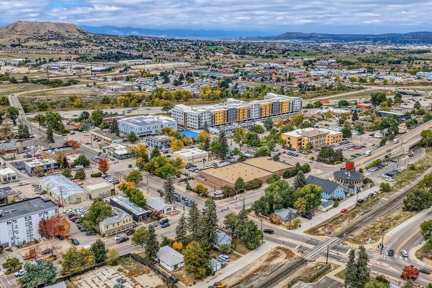 422 Perry St, Castle Rock, CO à vendre - Photo de l’immeuble – Image 2 sur 11