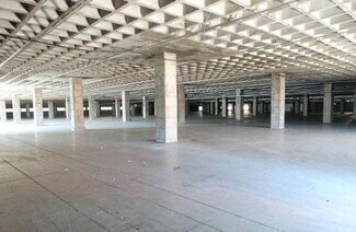 Plus de détails pour Industriel/Logistique à louer