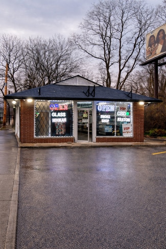 Plus de détails pour 7846 N Main St, Dayton, OH - Local commercial à vendre