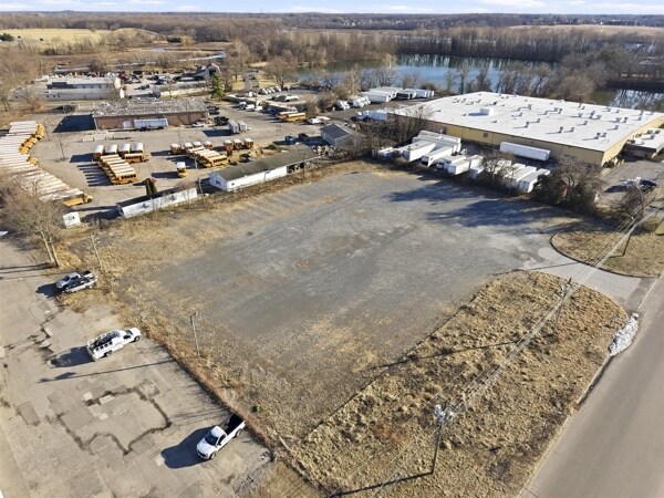 37 Ironside Ct, Willingboro, NJ à louer - Photo de l’immeuble – Image 3 sur 14