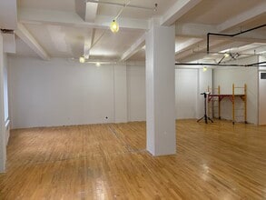 928 Broadway, New York, NY à louer Photo intérieure– Image 2 sur 5