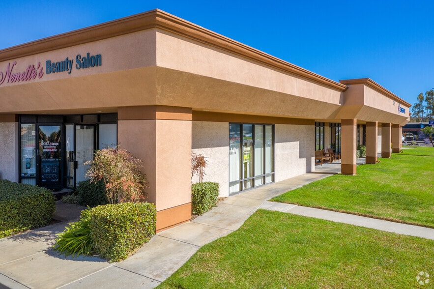 9580 Black Mountain Rd, San Diego, CA à louer - Photo de l’immeuble – Image 3 sur 5