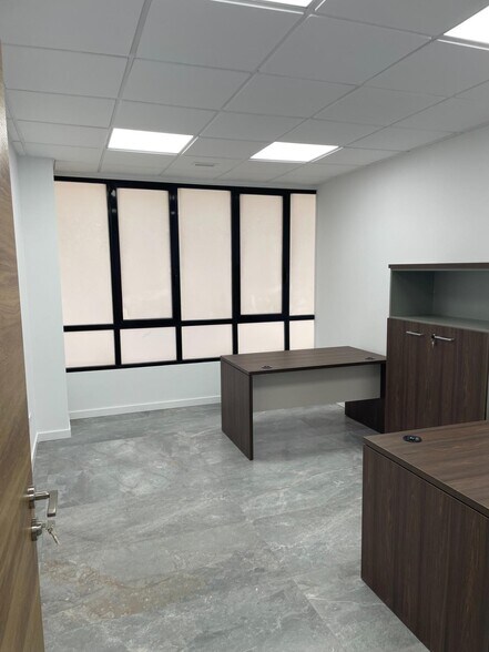 Bureau dans València à louer - Photo intérieure – Image 1 sur 13