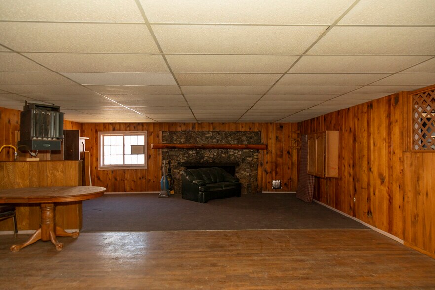704 La Garita St, Creede, CO à vendre - Photo de l’immeuble – Image 2 sur 9