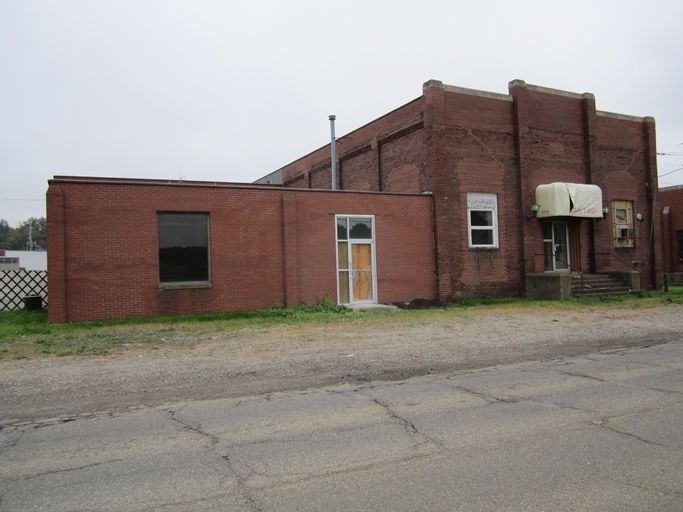 950 S Ellsworth Ave, Salem, OH à louer - Photo de l’immeuble – Image 2 sur 2