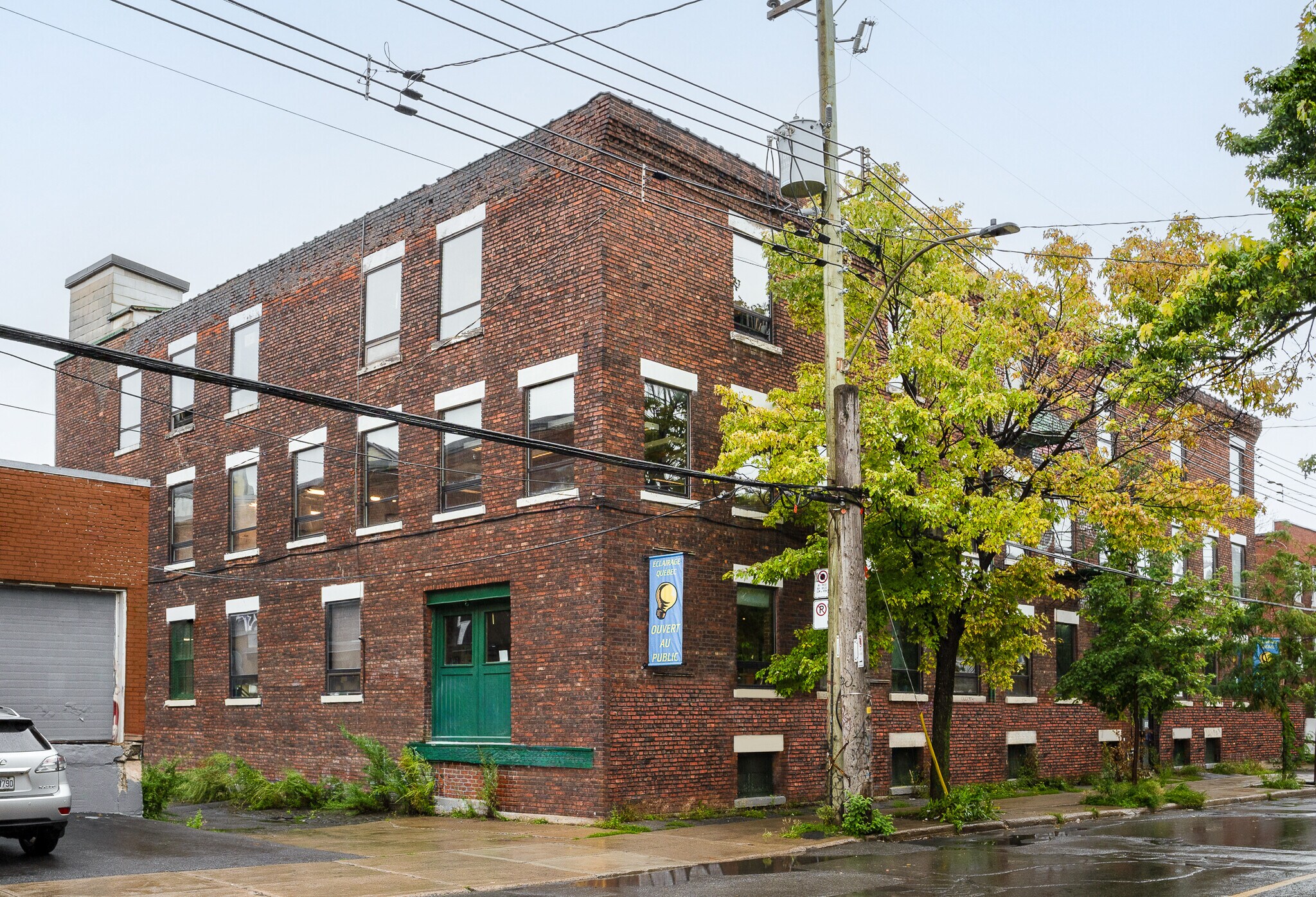 4911 Rue Dagenais, Montréal, QC à louer Photo de l’immeuble– Image 1 sur 2