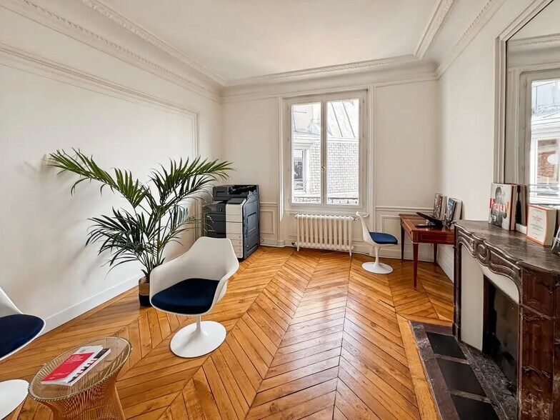 Bureau dans Paris à louer - Photo de l’immeuble – Image 2 sur 8