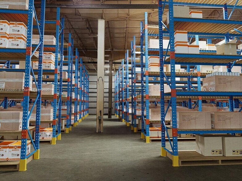 29055 SW 107th Ave, Homestead, FL à louer - Photo de l’immeuble – Image 3 sur 32