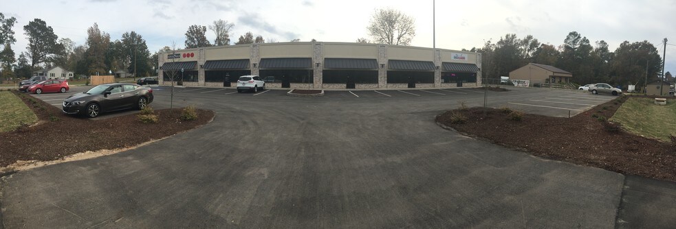 137-145 Chapin Rd, Chapin, SC à louer - Photo de l’immeuble – Image 3 sur 12