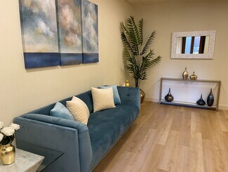 Plus de détails pour 1000 Quail St, Newport Beach, CA - Coworking à louer