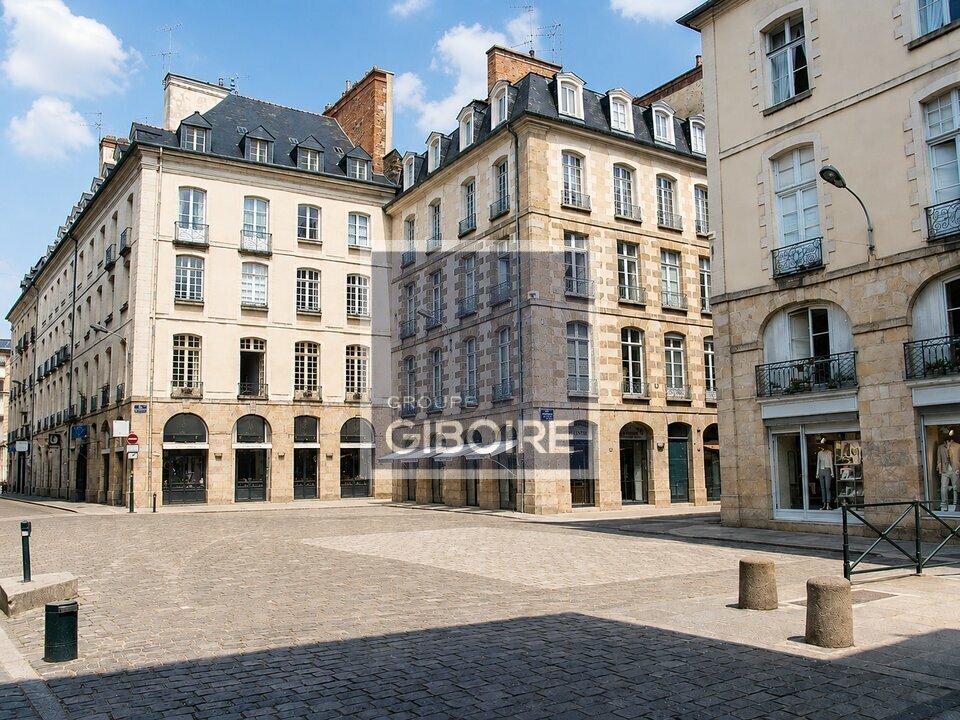 Local commercial dans Rennes à louer Photo de l’immeuble– Image 1 sur 2