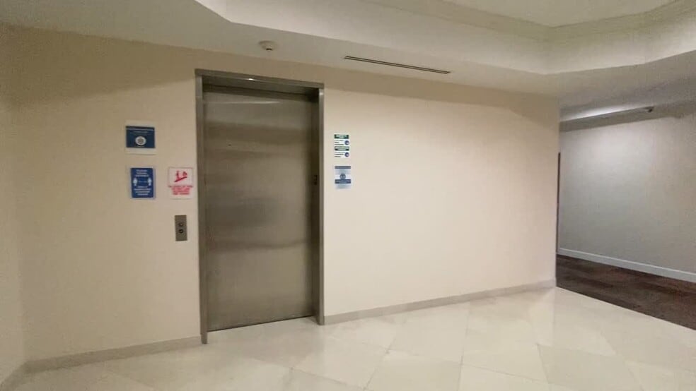10650 W State Road 84, Fort Lauderdale, FL à louer - Vidéo sur l’annonce professionnelle – Image 2 sur 5