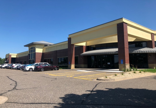 Plus de détails pour 5910 Rice Creek Pky, Shoreview, MN - Local d'activités, Industriel/Logistique à louer