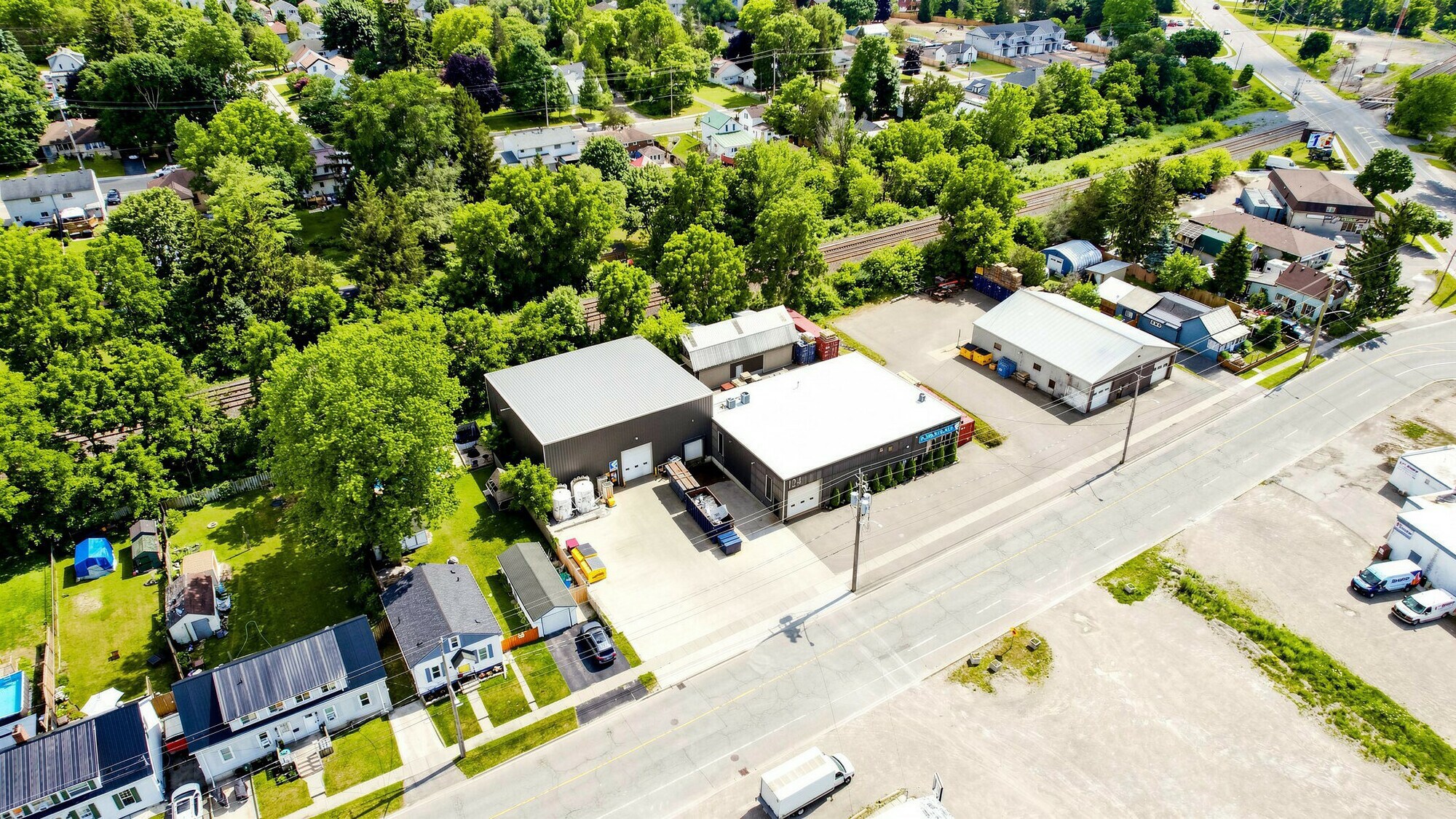 124 Main St, Woodstock, ON à vendre Photo principale– Image 1 sur 14