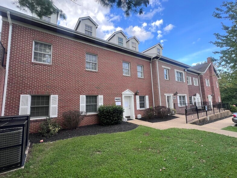 9692-9706 Marlboro Pike, Upper Marlboro, MD à vendre - Photo de l’immeuble – Image 1 sur 1