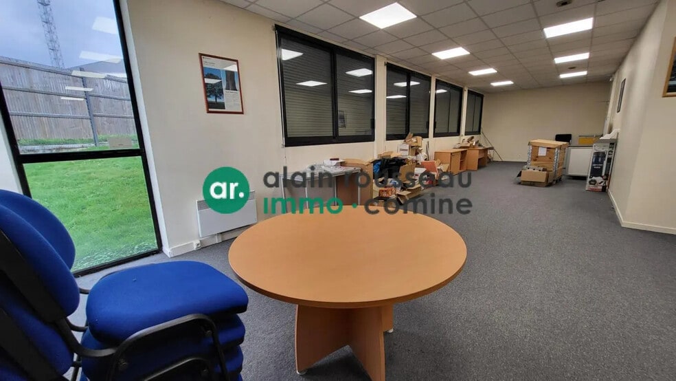 Bureau dans Angers à louer - Photo de l’immeuble – Image 2 sur 4