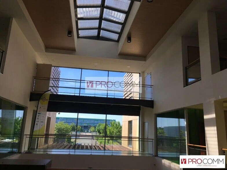 Bureau dans Chartres à louer - Photo de l’immeuble – Image 3 sur 4