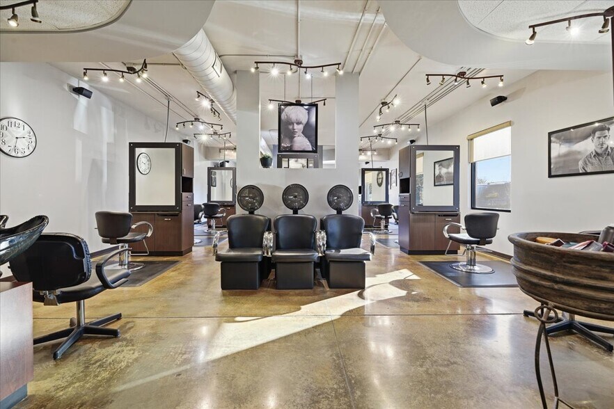 1860 Madison Ave, Council Bluffs, IA à vendre - Photo de l’immeuble – Image 3 sur 8