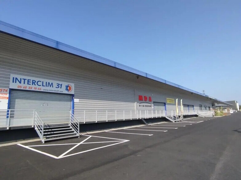 Local d’activités dans Toulouse à louer - Photo de l’immeuble – Image 1 sur 4