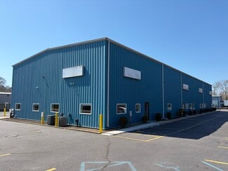 Plus de détails pour 66 Old Country Rd, Quogue, NY - Bureau, Industriel/Logistique à louer