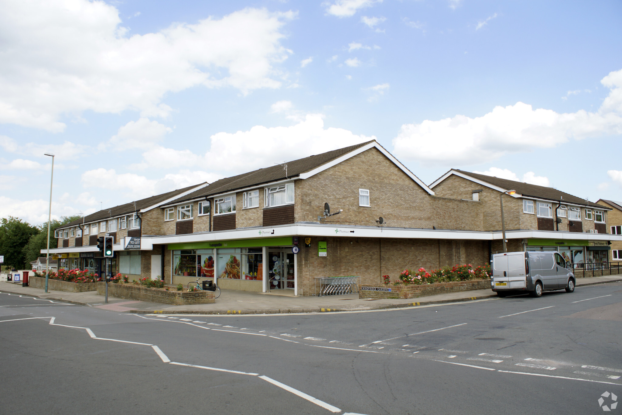 Windyridge Rd, Cheltenham à louer Photo principale– Image 1 sur 9