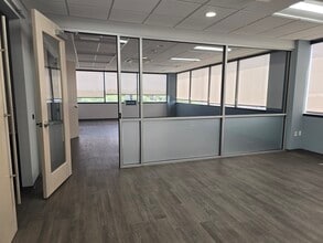 28050 US Hwy 19 N, Clearwater, FL à louer Photo intérieure– Image 1 sur 9