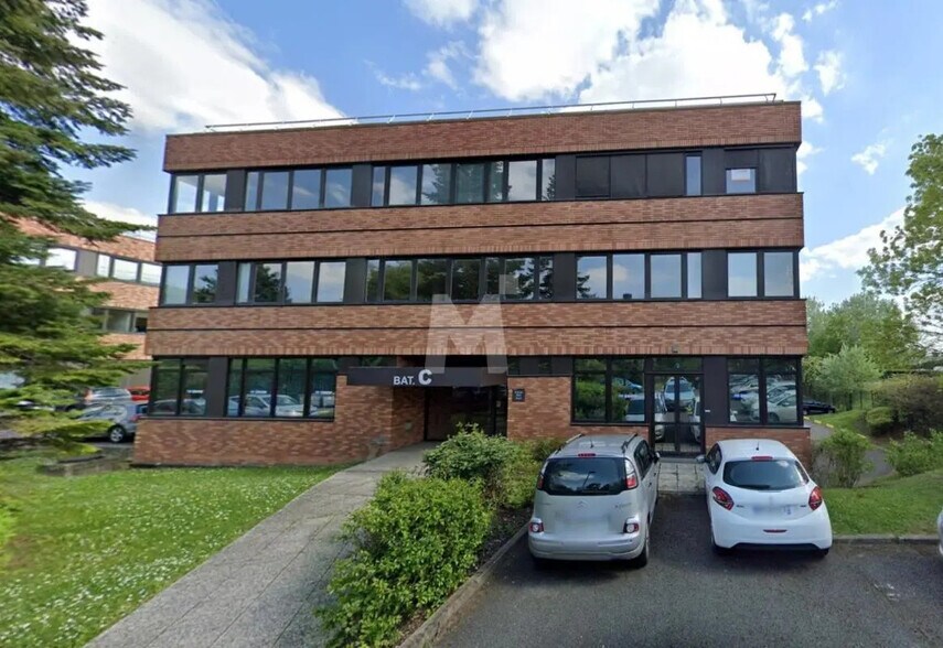Bureau dans Verrières-le-Buisson à louer - Photo de l’immeuble – Image 1 sur 8