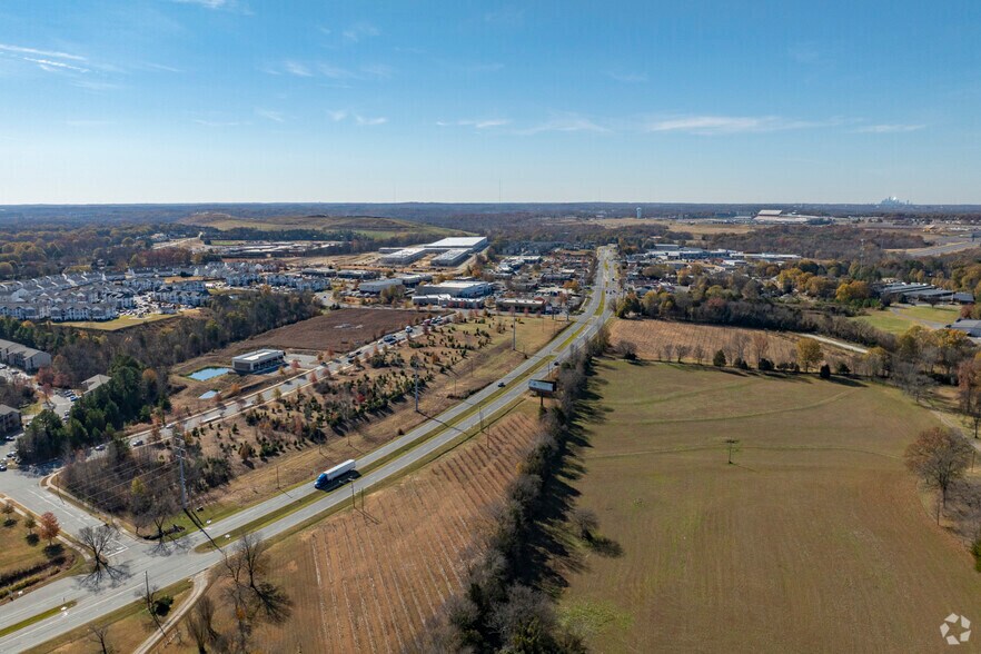 3420 Jacobs Crossing Blvd, Concord, NC à vendre - Photo de l’immeuble – Image 3 sur 22