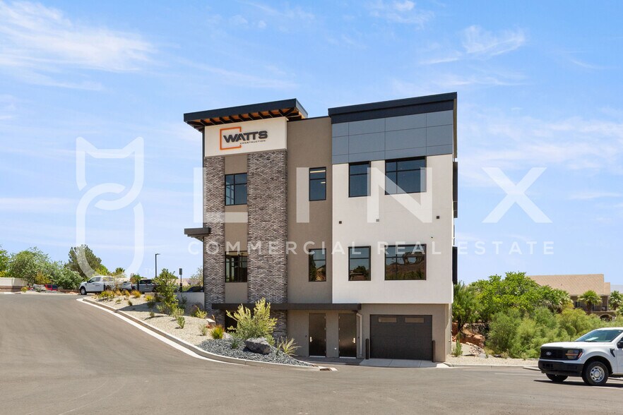 122 S Mall Dr, St George, UT à louer - Photo de l’immeuble – Image 2 sur 8