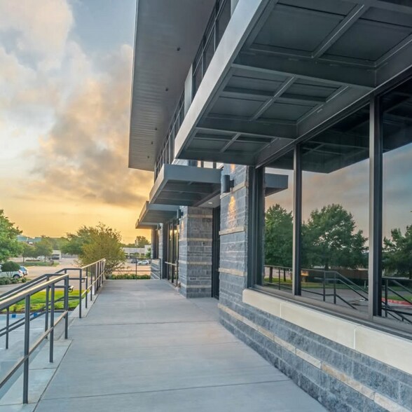 550 Vigor Way, Suite 102 way, Rockwall, TX à louer - Photo de l’immeuble – Image 3 sur 3