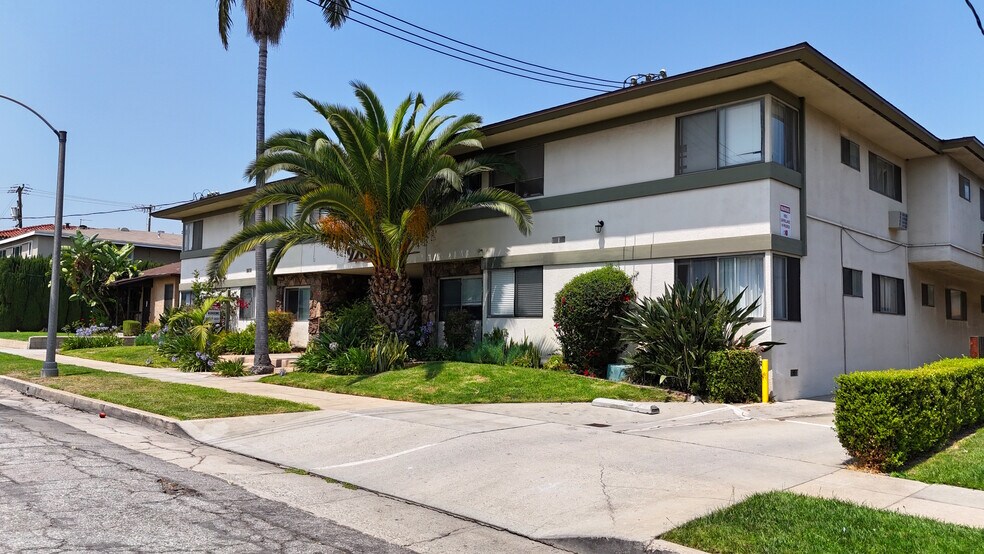 920 N 1st, Alhambra, CA à vendre - Photo de l’immeuble – Image 2 sur 22
