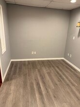 3715 Main St, Bridgeport, CT à louer Photo intérieure– Image 1 sur 20