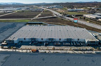 Plus de détails pour 4150-4160 Patterson Ave, Perris, CA - Industriel/Logistique à louer