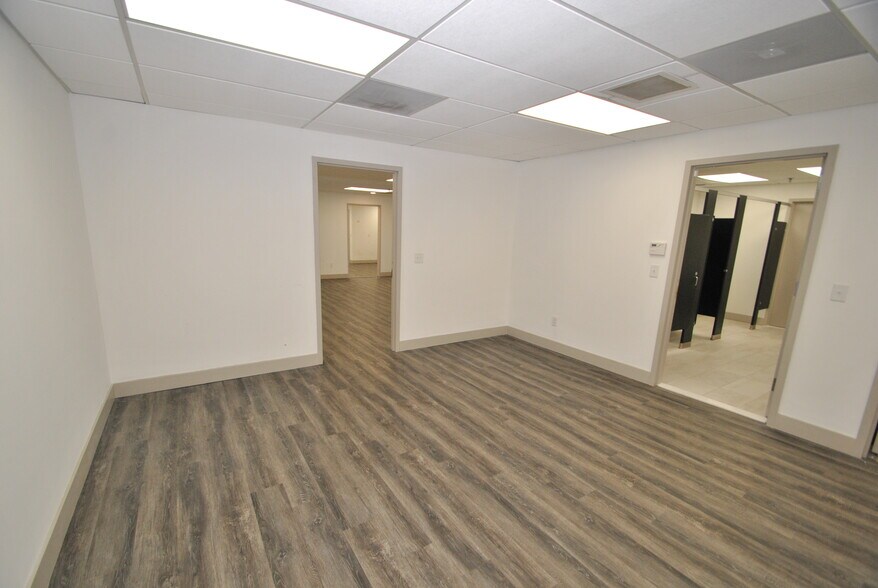 10 Allen St, Toms River, NJ à louer - Photo intérieure – Image 1 sur 8