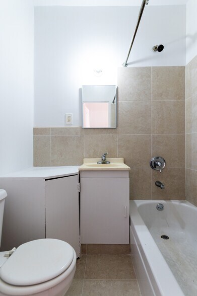 901 DeKalb Ave, Brooklyn, NY à louer - Photo intérieure – Image 3 sur 8