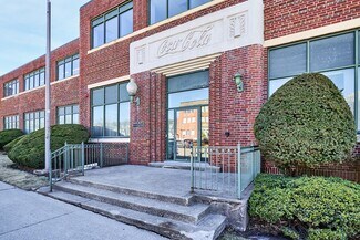 Plus de détails pour 333 Shrewsbury St, Worcester, MA - Bureau, Industriel/Logistique à louer