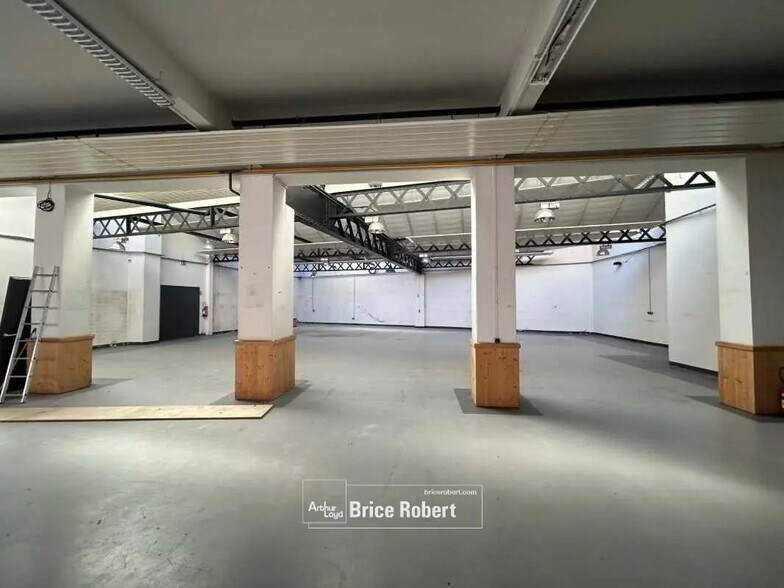 Bureau dans Lyon à louer - Photo de l’immeuble – Image 2 sur 6