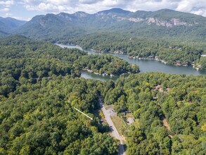1833 Memorial Hwy, Lake Lure, NC - VUE AÉRIENNE  vue de carte - Image1