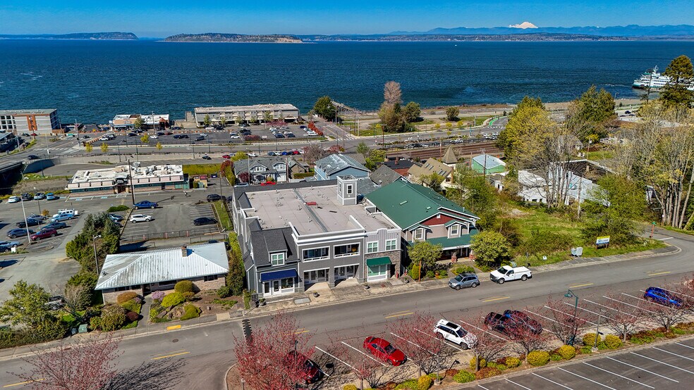 716 3rd St, Mukilteo, WA à vendre - Photo de l’immeuble – Image 3 sur 6