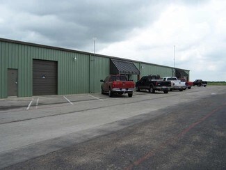Plus de détails pour 909 N Nolan River Rd, Cleburne, TX - Industriel/Logistique à louer