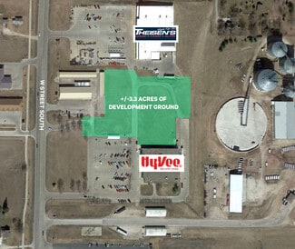 Plus de détails pour 320 West St S, Grinnell, IA - Terrain à vendre
