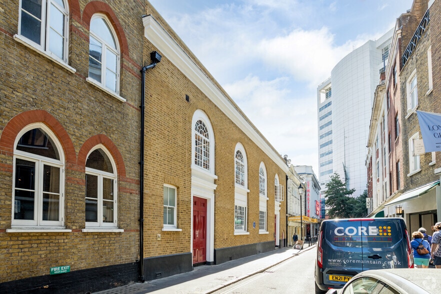 24-26 West St, Londres à louer - Photo de l’immeuble – Image 2 sur 3