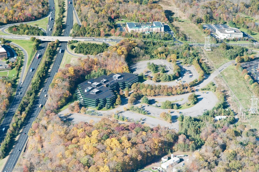 184 Liberty Corner Rd, Warren, NJ à louer - Aérien – Image 3 sur 17