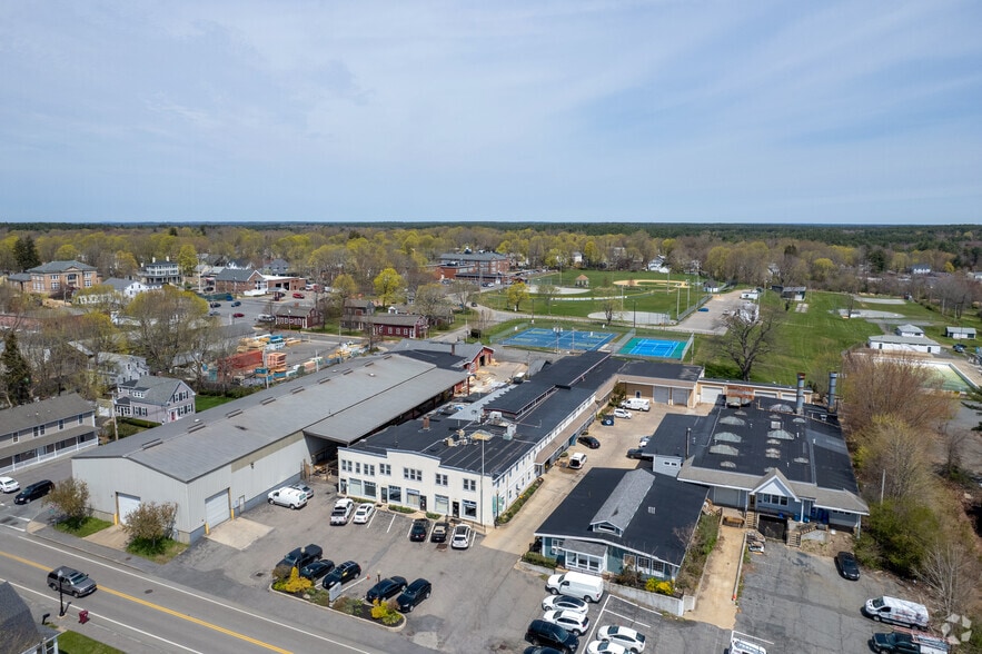 25 Wareham St, Middleborough, MA à louer - Aérien – Image 2 sur 33