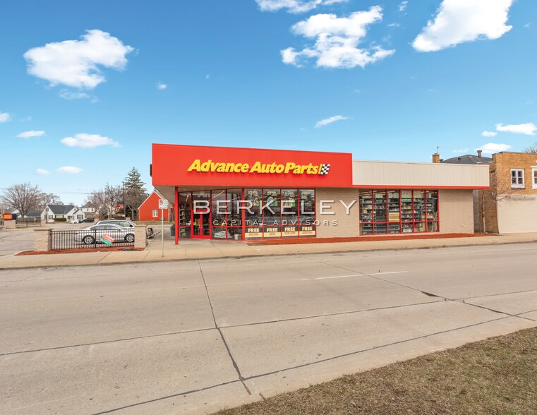4934 W Fond Du Lac Ave, Milwaukee, WI à louer - Photo de l’immeuble – Image 2 sur 10