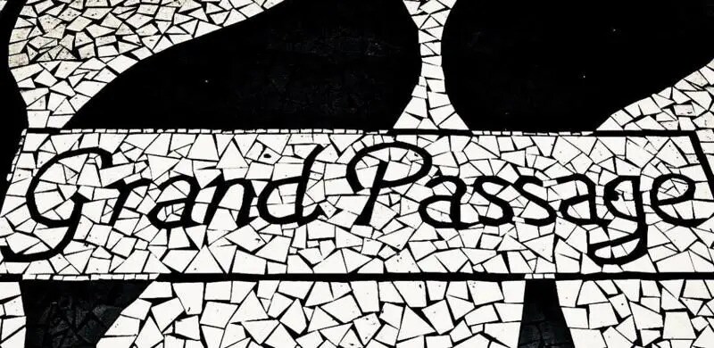 Local commercial dans Tours à louer - Photo de l’immeuble – Image 1 sur 2