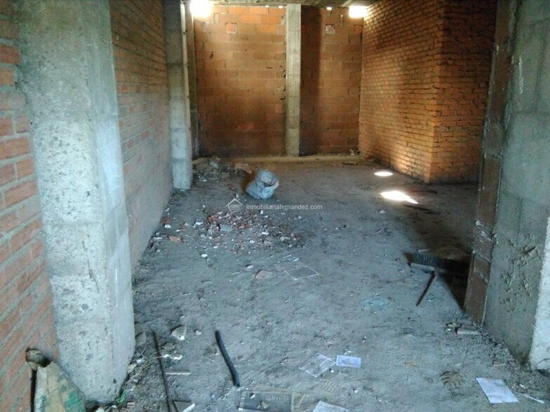 Local commercial dans Cáceres, Cáceres à louer - Photo de l’immeuble – Image 3 sur 7