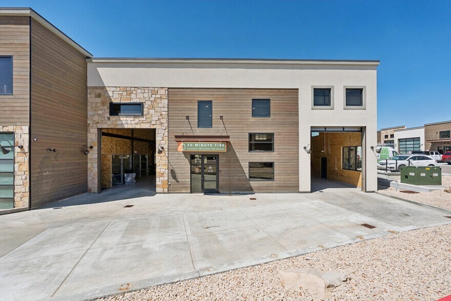 4554 Forestdale Dr, Park City, UT à vendre - Photo de l’immeuble – Image 1 sur 44