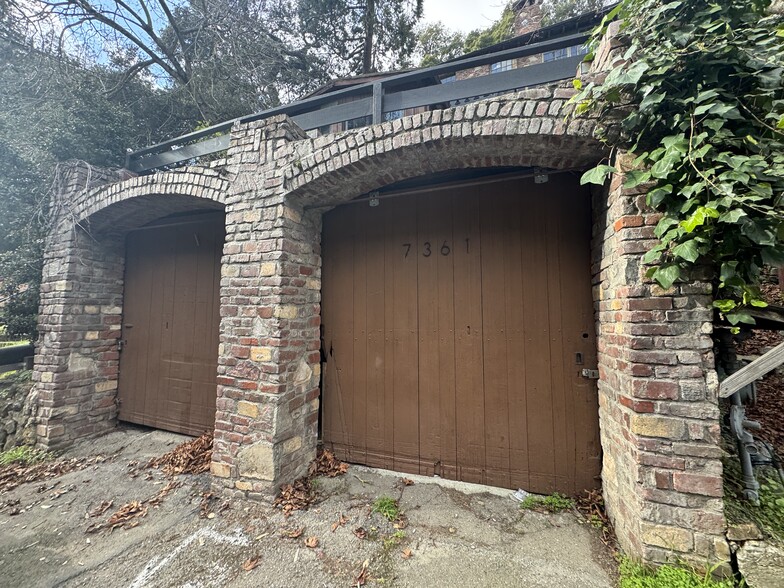 7361 Claremont Ave, Berkeley, CA à vendre - Photo de l’immeuble – Image 3 sur 103